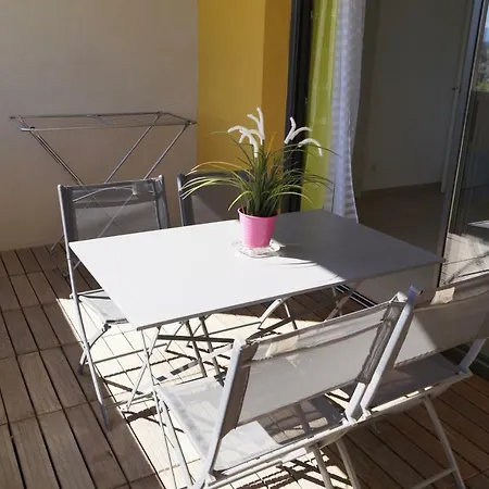 Apartment Cittazen - Entre Gare Tgv Et Centre Ville, Calme Et Confort Moderne